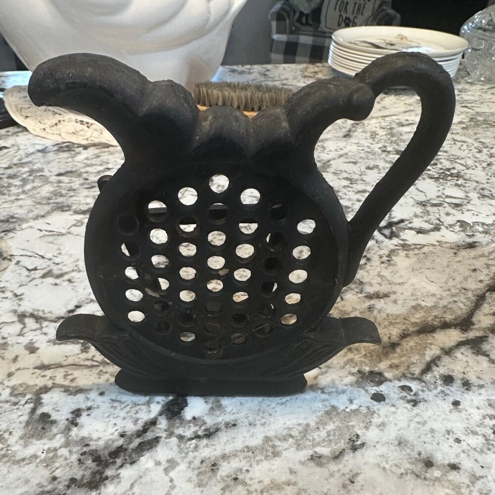 vintage cast iron napkin holder